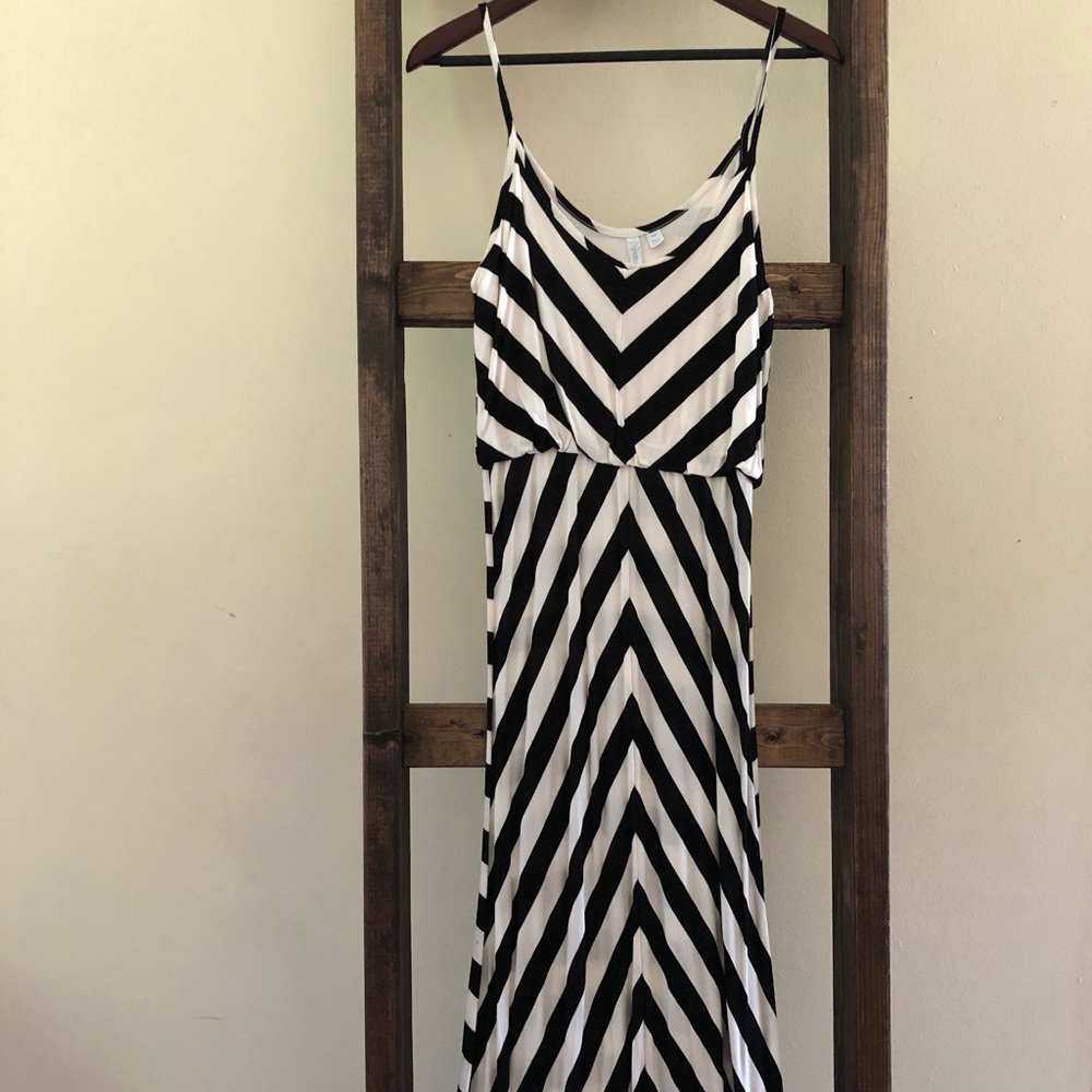 Women’s Dress